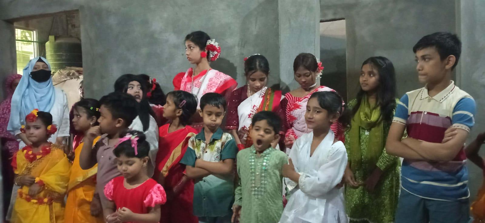 পহেলা বৈশাখ উপলক্ষে ঢাকার শ্যামপুরের এন.পি. মিনি ইংলিশ স্কুলে বর্ণাঢ্য সাংস্কৃতিক অনুষ্ঠান